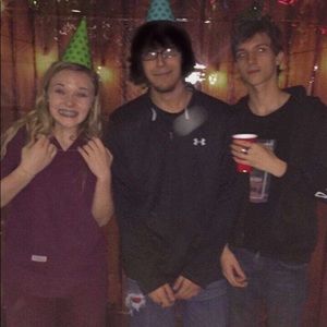 Meet your Posher, Devan